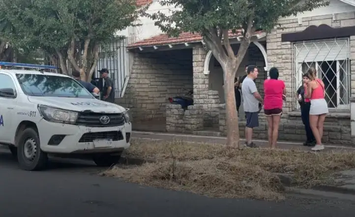 El sobrino ingresó a la vivienda y encontró a su tía sin vida.