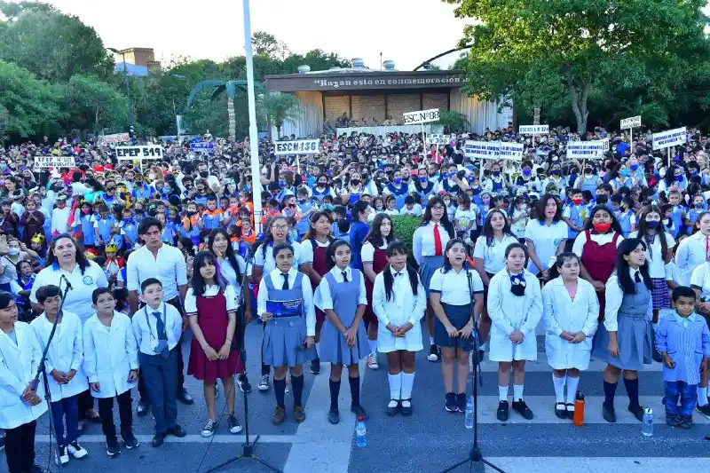 Más de 2600 estudiantes participaron del evento “Las Escuelas Cantan a la Navidad