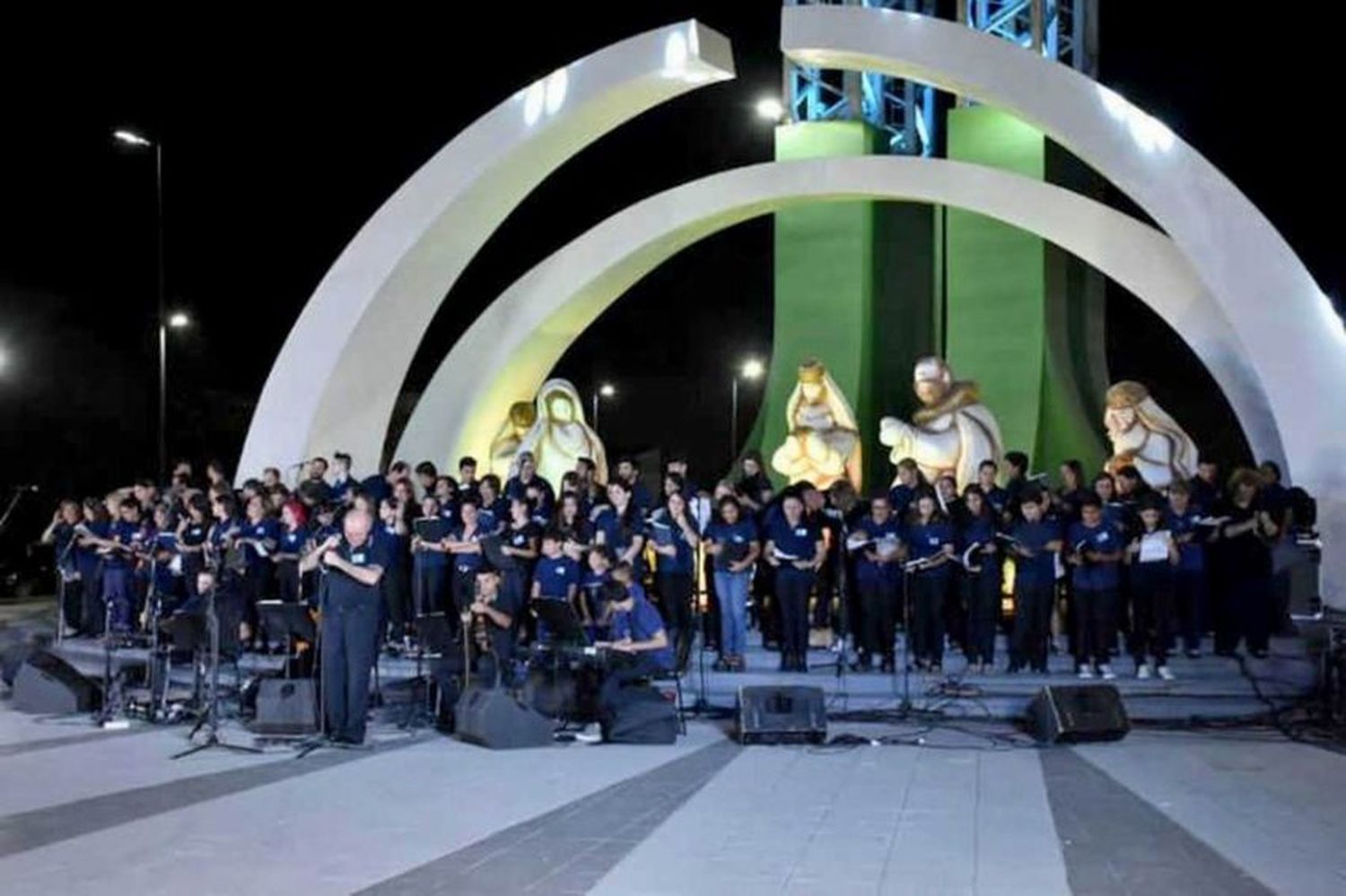 El jueves, Cantata Navideña en la Cruz del Norte