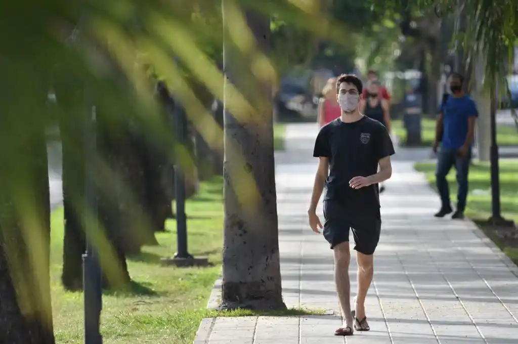Miércoles caluroso en la ciudad de Santa Fe