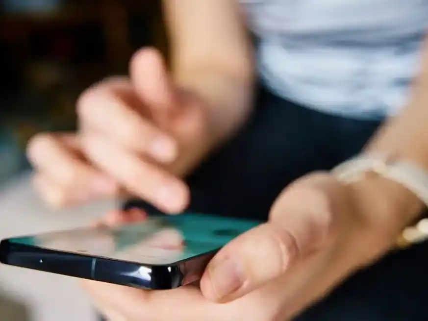 España prohibirá el acceso a redes sociales a menores de 16 años.