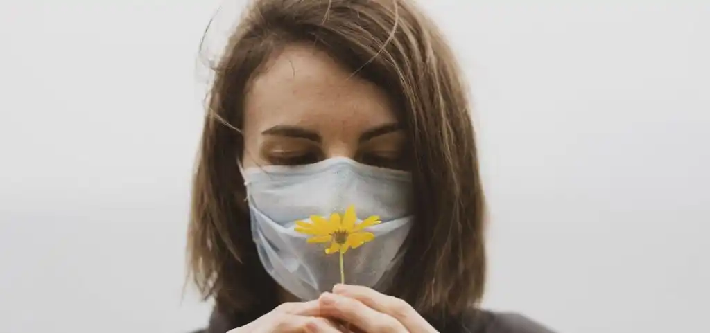 Los pacientes con Covid que tuvieron anosmia pueden tardar un mes en recuperar el olfato