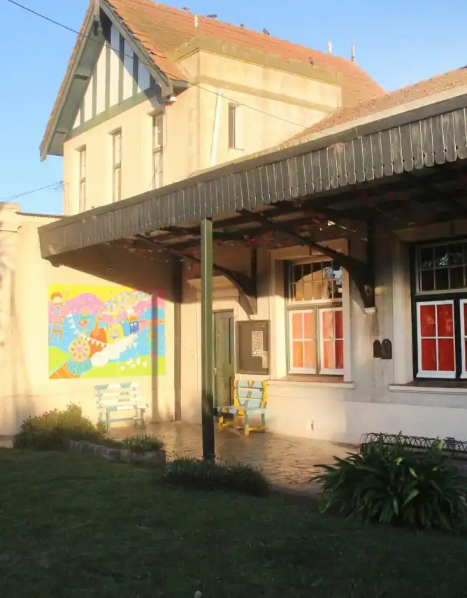 Robo y daños en edificios del predio de la Escuela Municipal de Artes