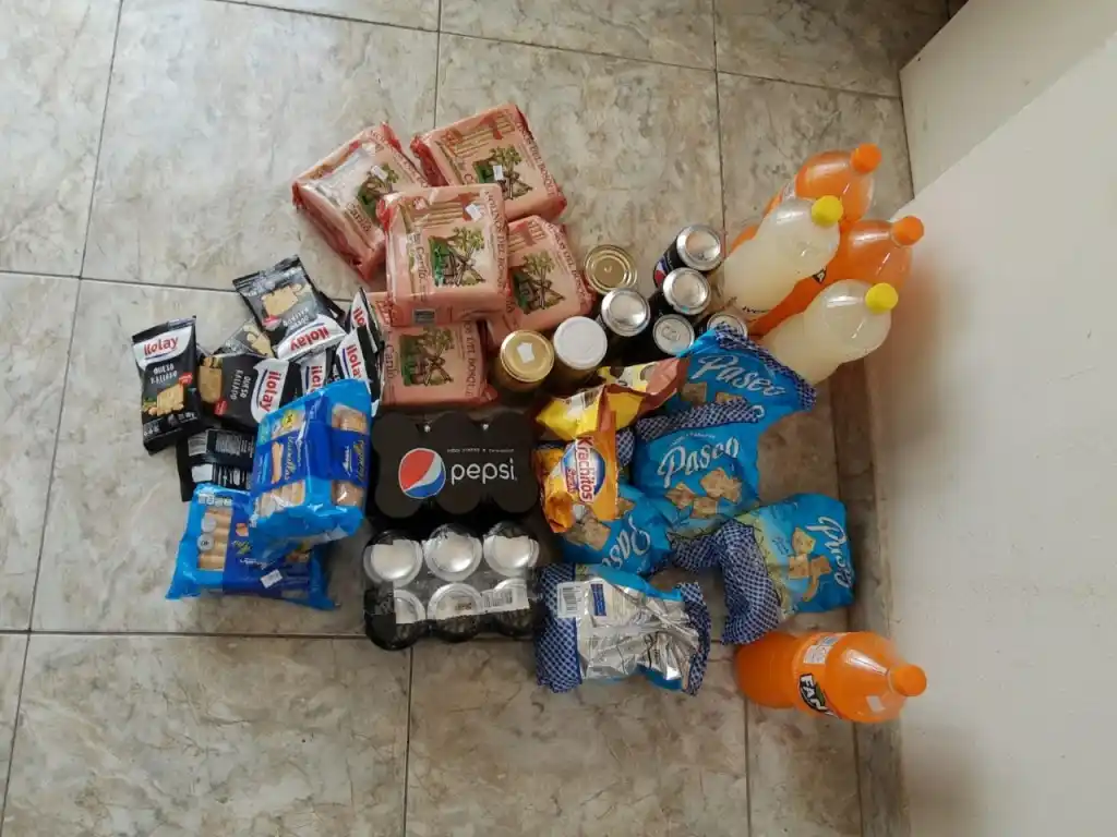 Decomisaron alimentos en un comercio de la primera cuadra de Istilart
