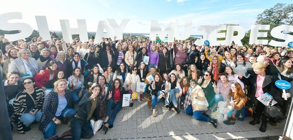 “La Ley de Paridad Integral es una victoria política”, subrayó Stratta