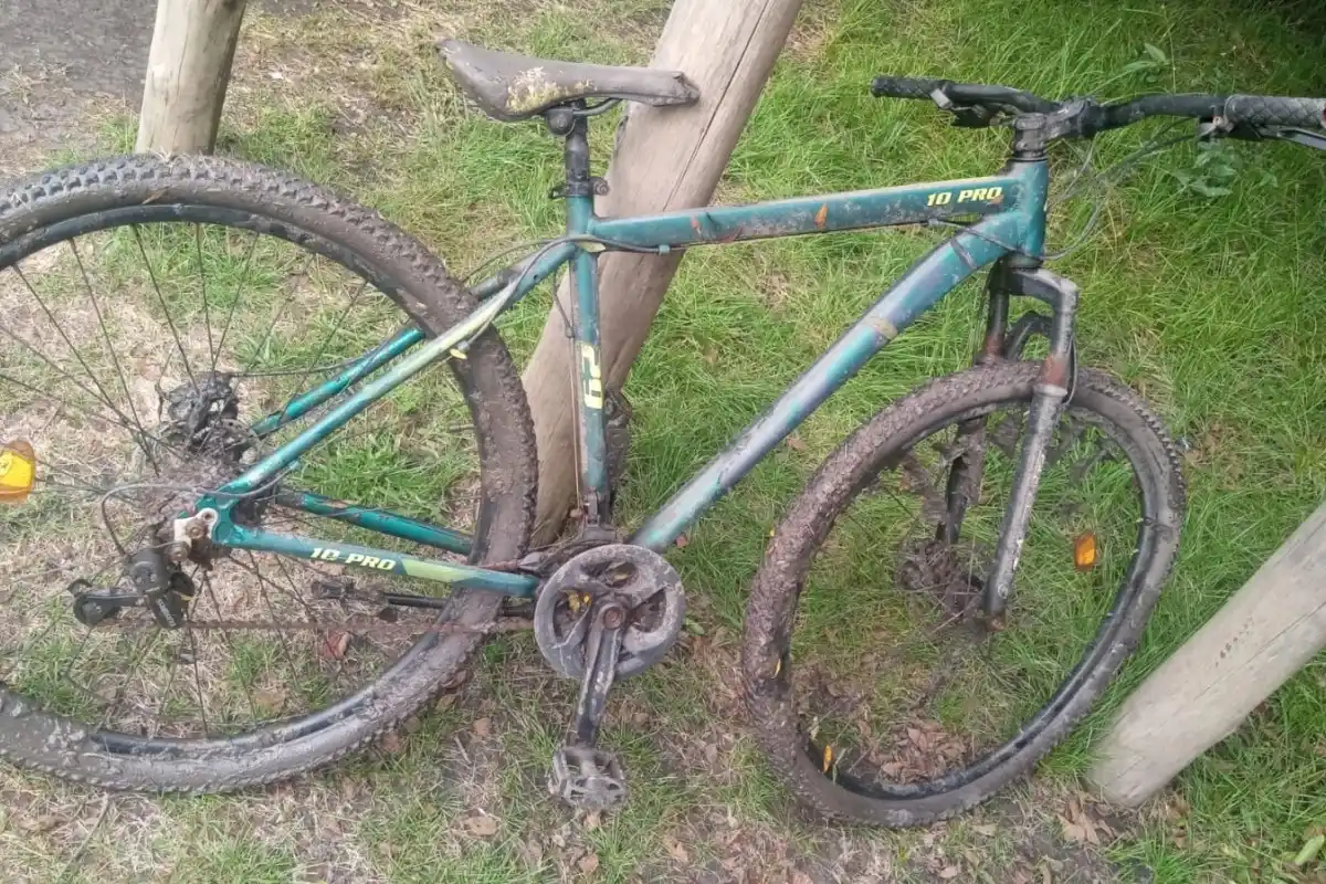 Pescadores hallaron una bicicleta en el río Gualeguaychú y sospechan que podría ser de Elías Benítez