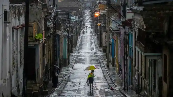 El vórtice del huracán tocó tierra cerca de la ciudad de Chivirico, en la provincia de Santiago de Cuba.