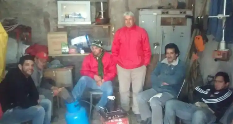 Con retenciones de tareas, trabajadores piden la reapertura de paritarias