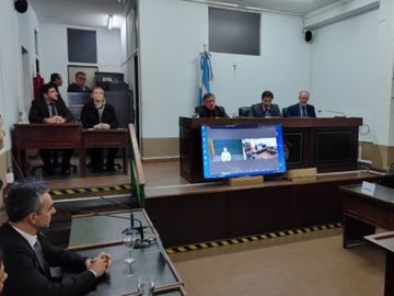 Condenaron a 15 años de cárcel a un oficial de la Prefectura por abuso sexual y persecución