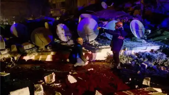 Nuevo terremoto en Turquía deja varios muertos y más de 200 heridos, descartan riesgo de tsunami