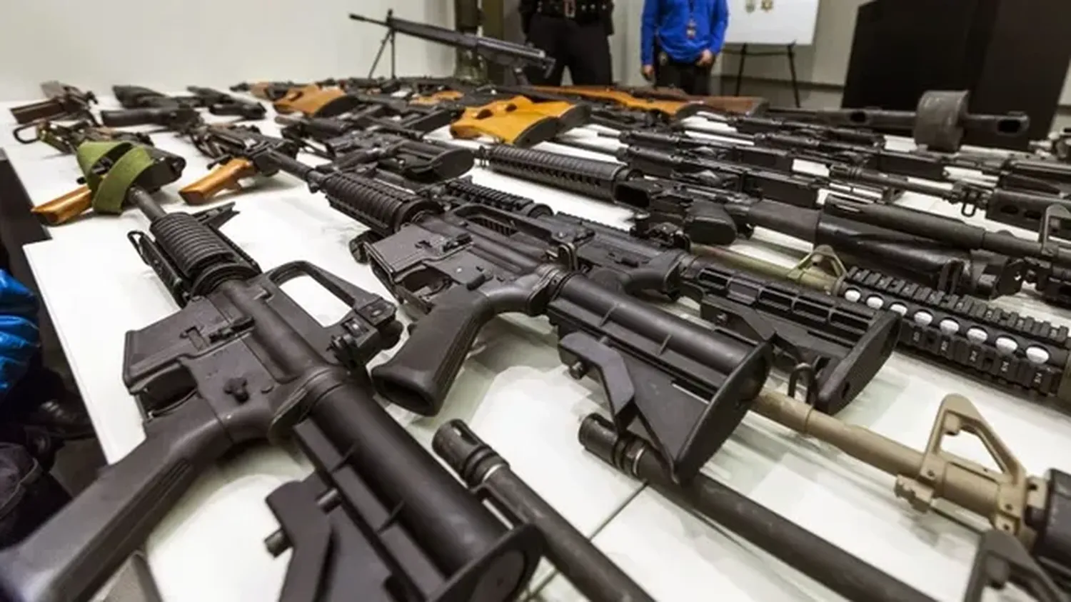 Se flexibilizaron las regulaciones y se autorizó el uso de armas semiautomáticas en actividades deportivas
