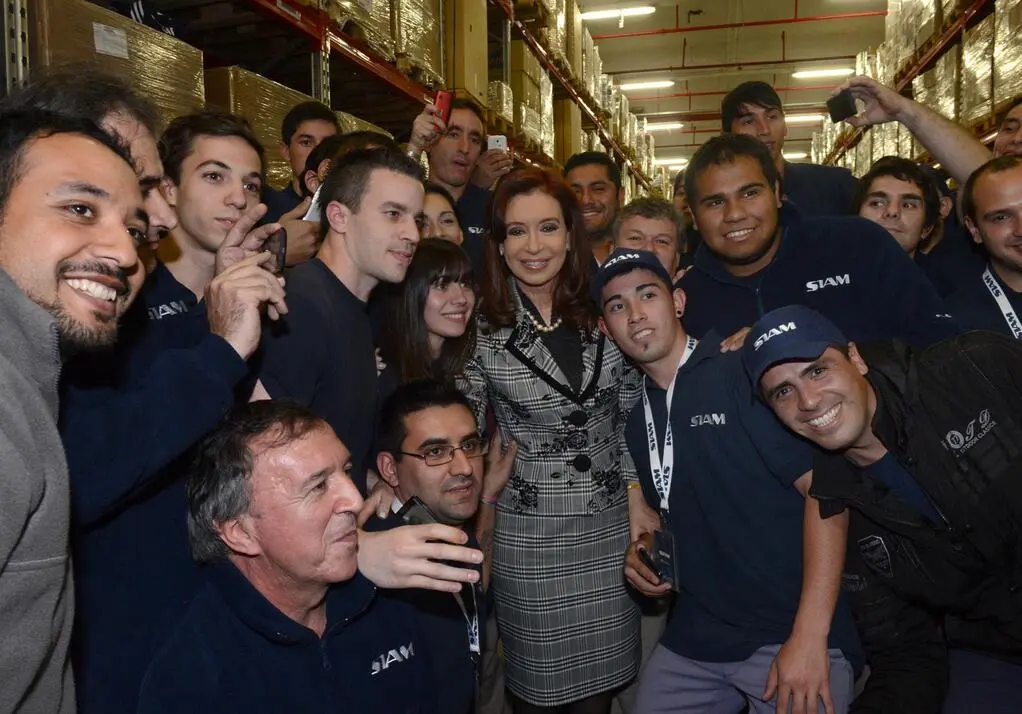 Por Twitter, Cristina saludó a los trabajadores en su día