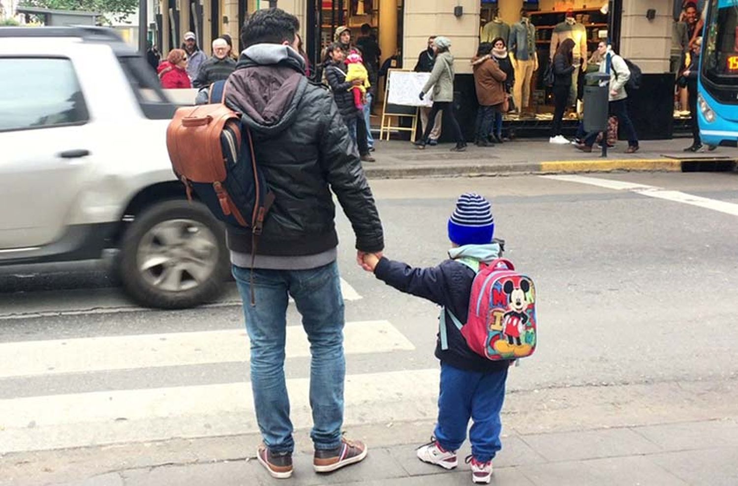 Viernes con mínima bajo cero invernal en Rosario