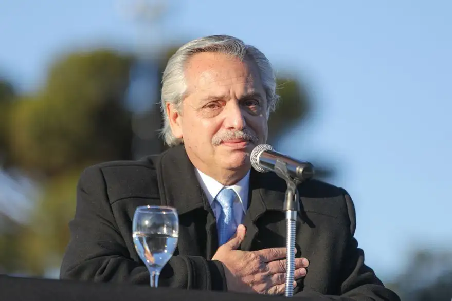 Gobierno anunciará aumento para jubilados y del salario mínimo