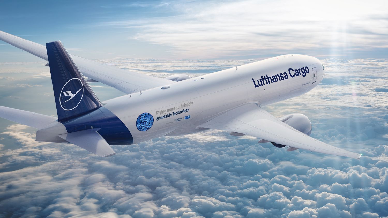 Con piel de tiburón: una innovadora solución de Lufthansa Technik y BASF para reducir el consumo de combustible