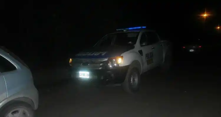 Robo y tiroteo en San Pedro: 1 delincuente muerto y 2 policías heridos