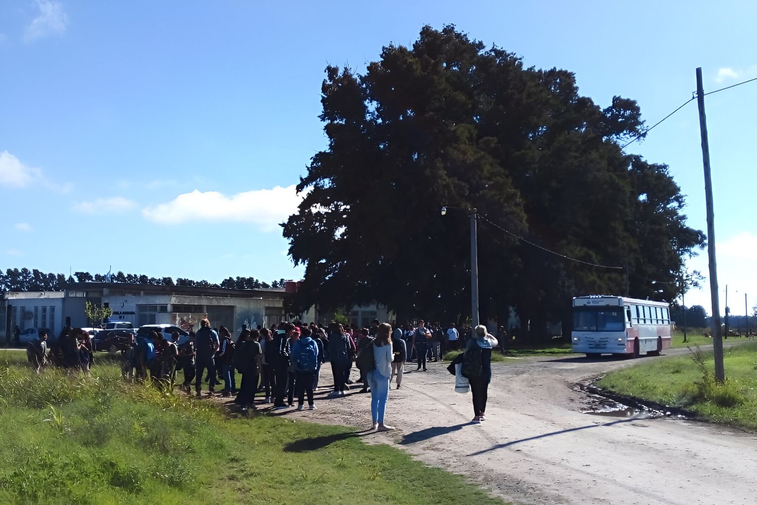 Una vez más, hubo que evacuar la escuela Agraria por amenaza de bomba.
