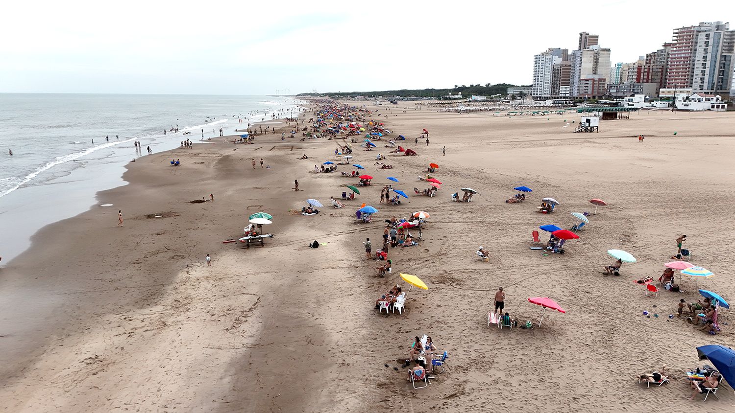 Comenzó el otoño, pero la temperatura alcanzó los 33º