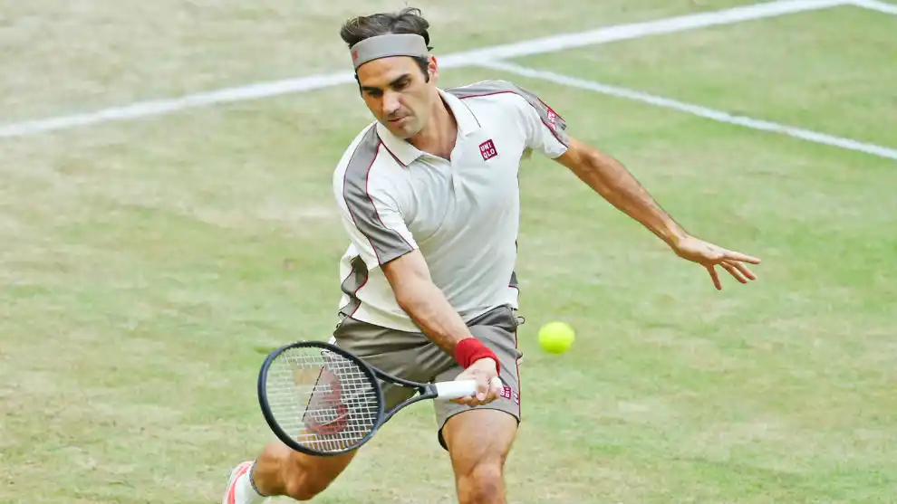Federer pasó a Bautista y busca la final