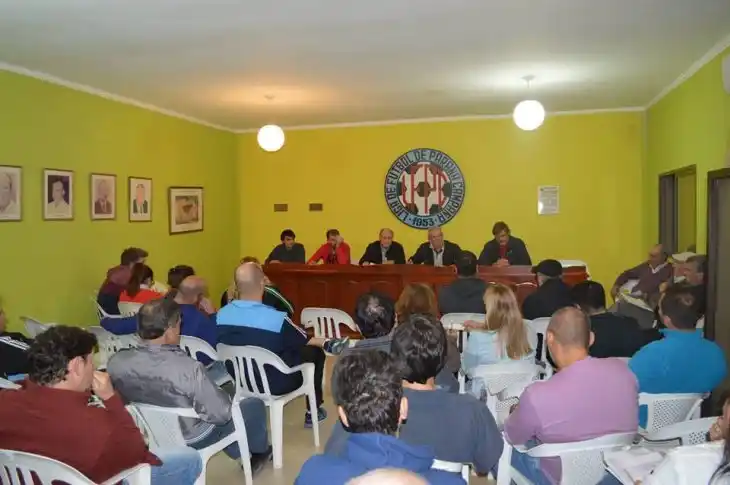 Este año la Liga de Fútbol de Paraná Campaña juega la “Copa Gobierno de Entre Ríos – Secretaria de Deportes”