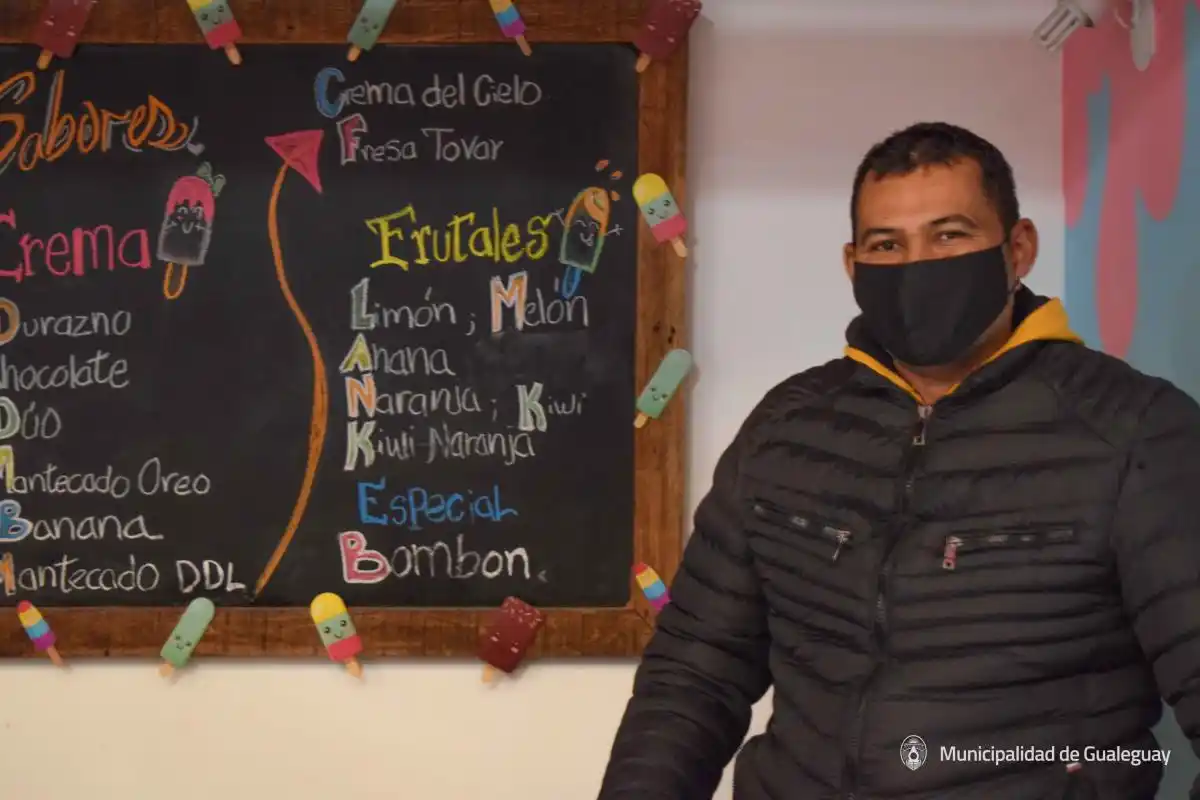 La Heladería "Silvia" está adherida al "Sello Local"