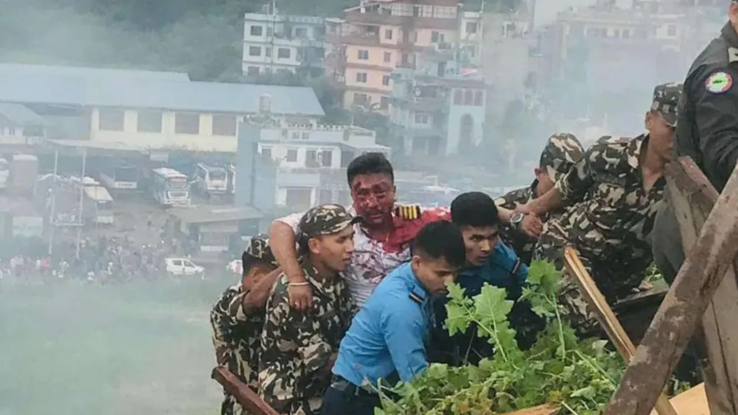 imagen 18 people killed in Nepal Plane Crash, Pilot survived