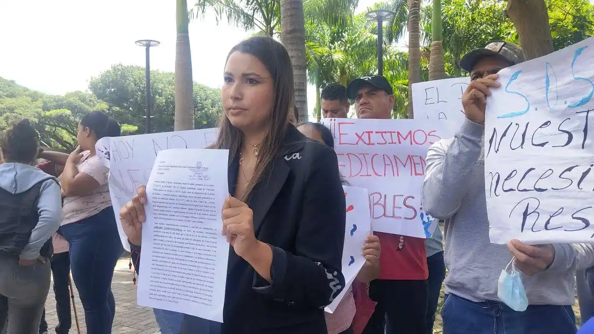 Familiares de pacientes del J.M. de los Ríos entregaron amparo al TSJ: 200 niños en riesgo