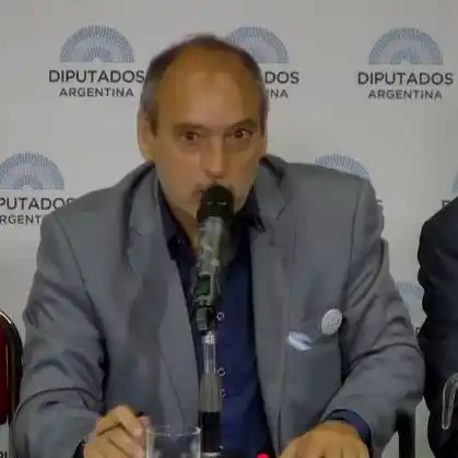 Compendio de la exposición científica sobre Covid y vacunación en Diputados