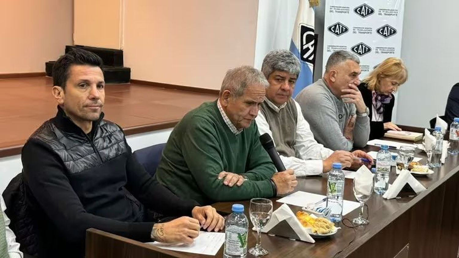 Un sector de la CGT llevará a la Justicia el 
tema Ganancias y marcharía a Tribunales