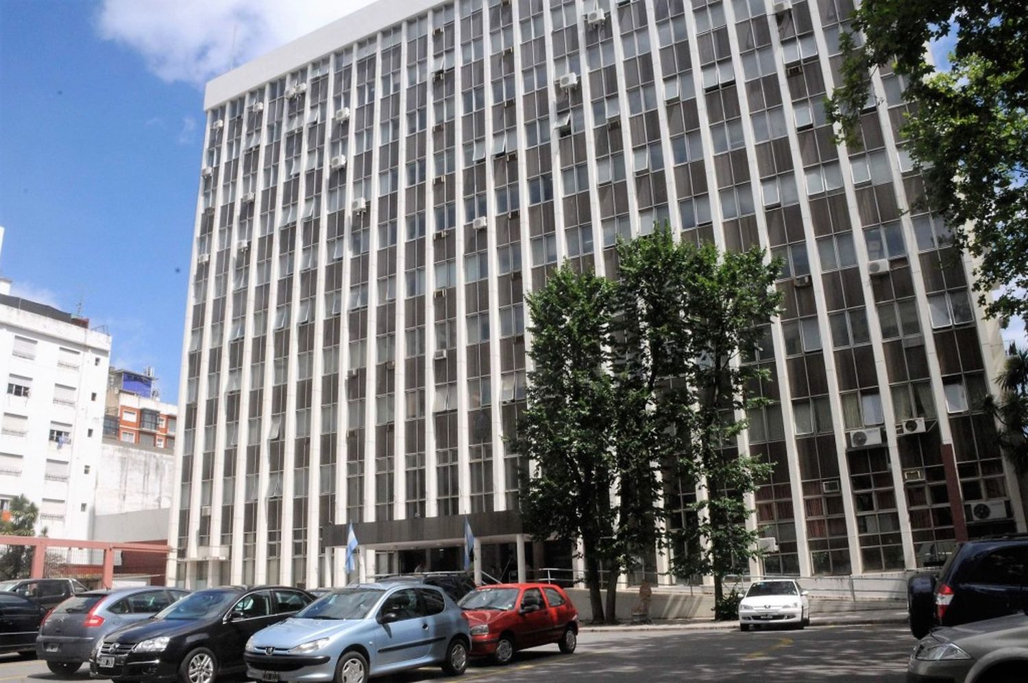 Mar del Plata: Se fugaron tres presos por la puerta principal de los Tribunales