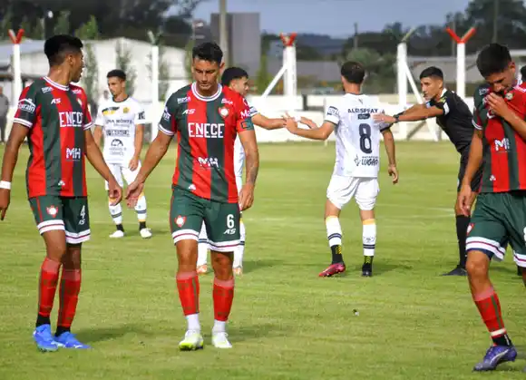 Círculo Deportivo tuvo todo para empatarlo pero perdió 2-0 con Santamarina