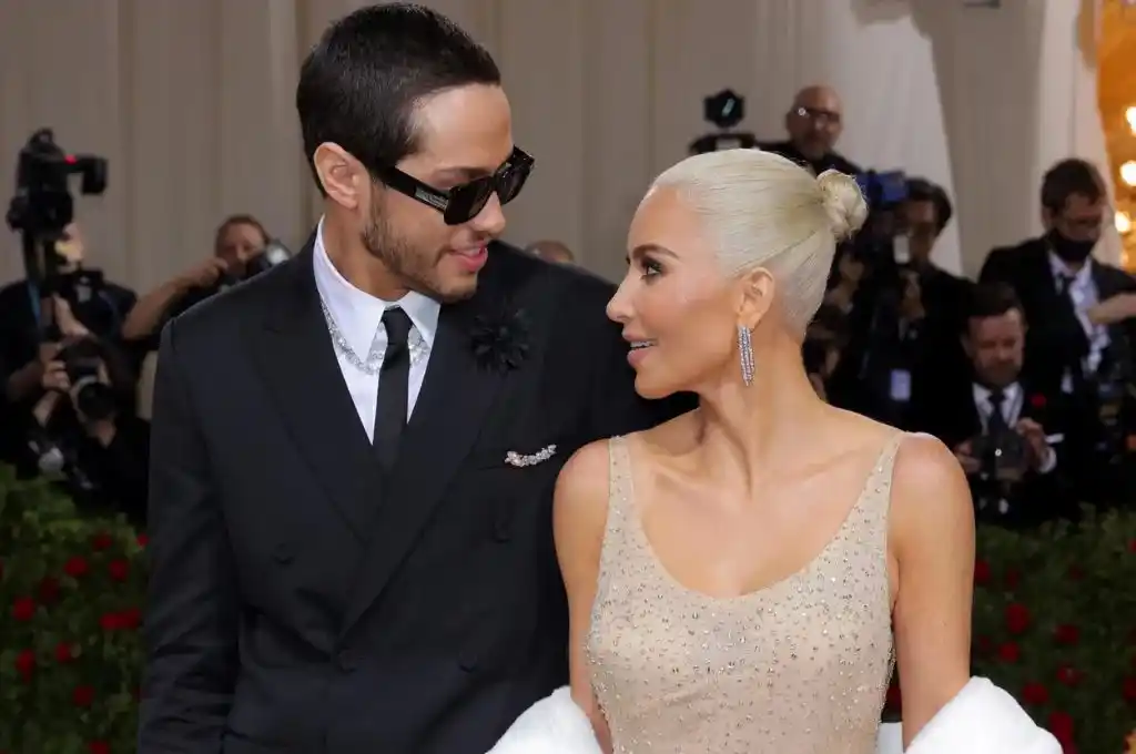 Un reconocido ex de Kim Kardashian quedó internado en una clínica de rehabilitación