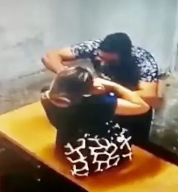 LO BUSCAN: sujeto que golpeó salvajemente a su víctima en un taller