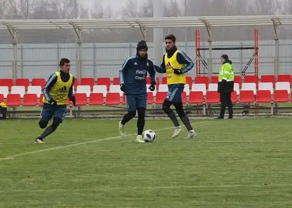 Sin Messi, la Selección Argentina se prueba frente a Nigeria