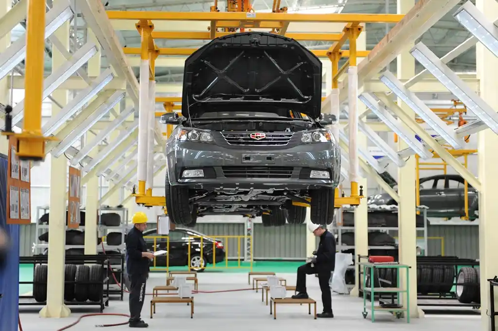 Autos con piezas chinas en la negociación con Brasil