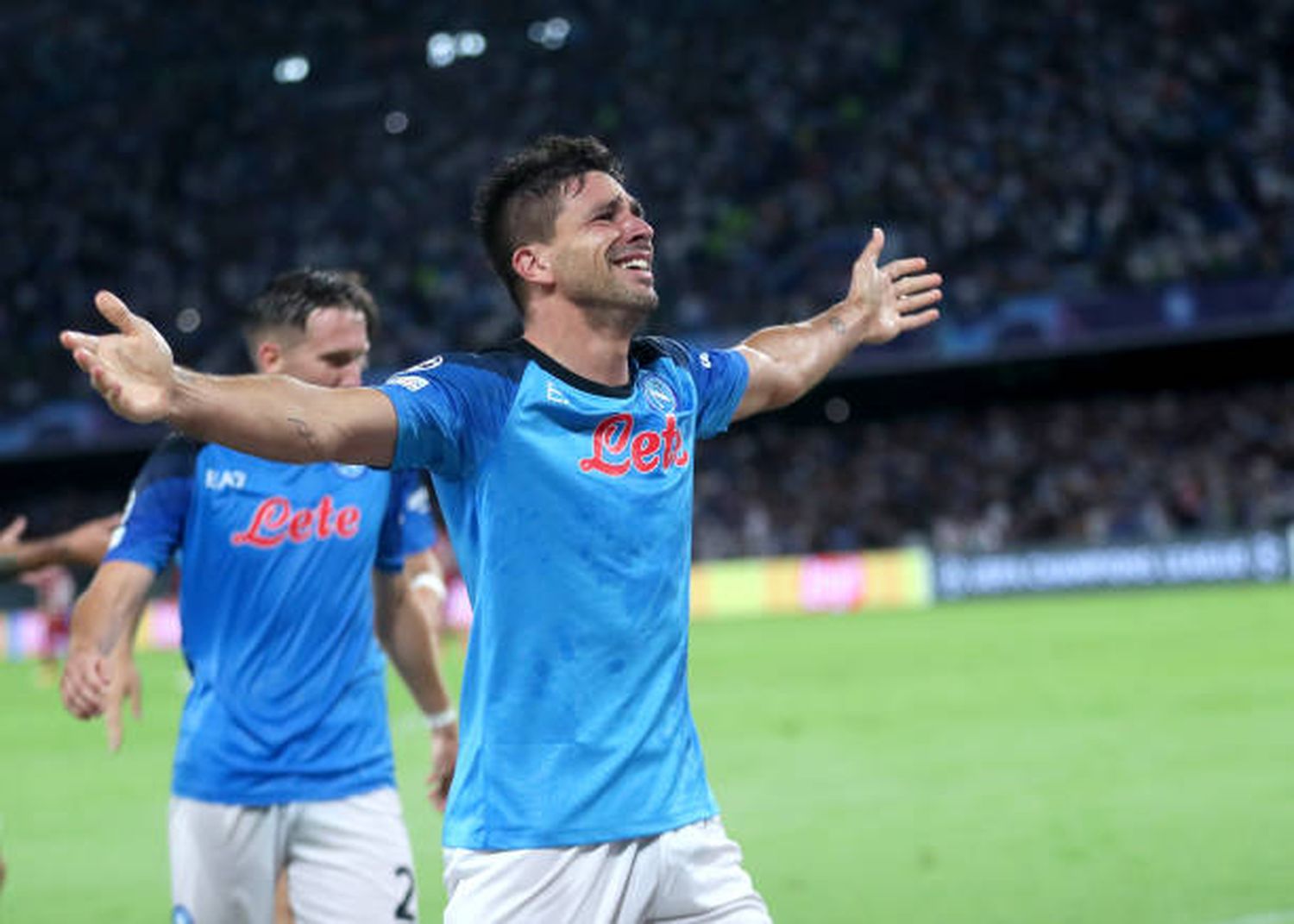Gio Simeone marcó en la goleada de Napoli