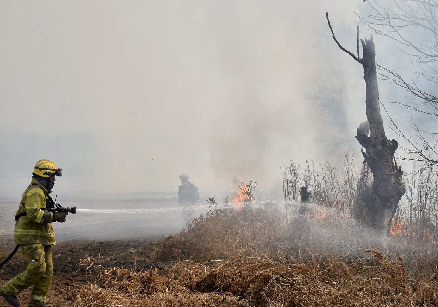 Vientos, sequía, incendios e irresponsabilidad