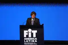“El país estaba al borde de la hiperinflación”, declaró Milei en el acto inaugural de la FIT