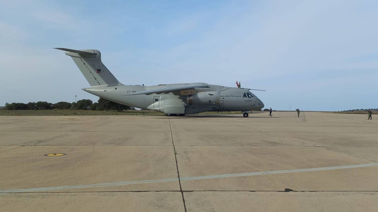 El primer Embraer KC-390 de la FAP llegó a Portugal