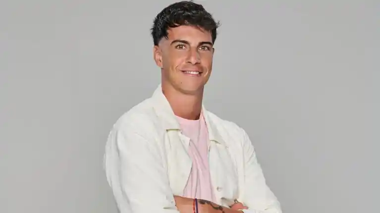 GH
