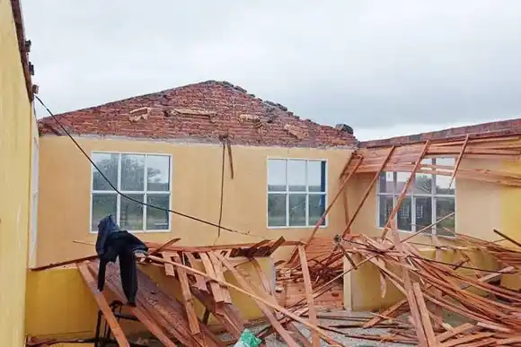El temporal provocó daños en el  destacamento de la Brigada de  Prevención de Delitos Rurales