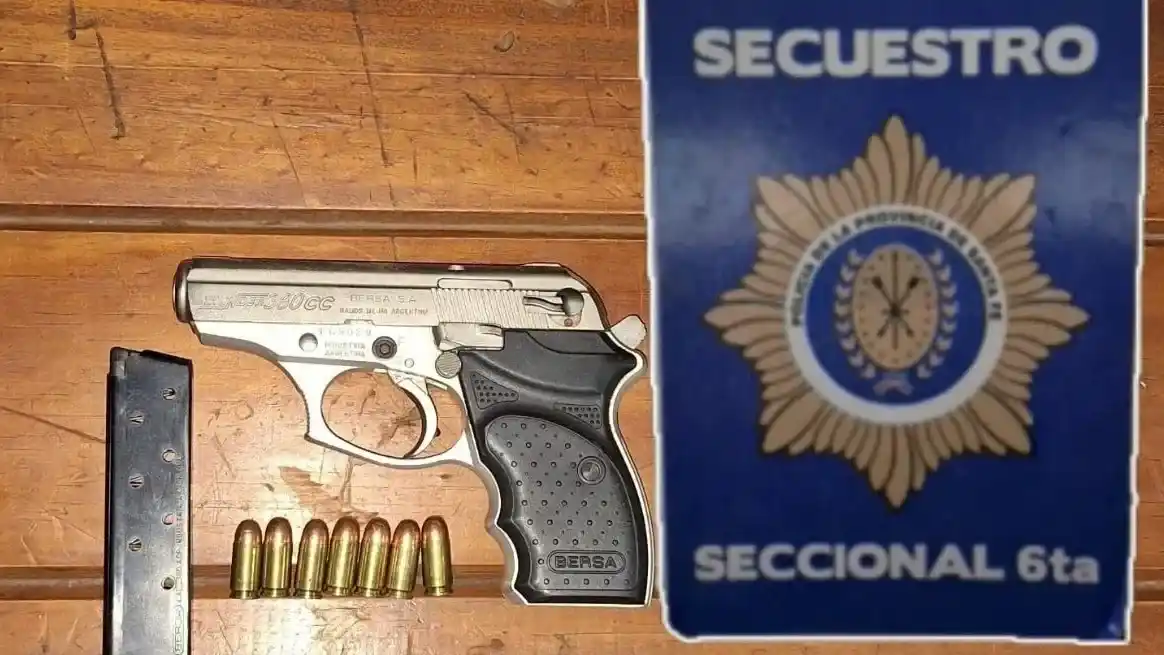 "Mañana traigo el fierro y te voy a dar tiros"; insólita amenaza de una mujer a otra frente a un colegio