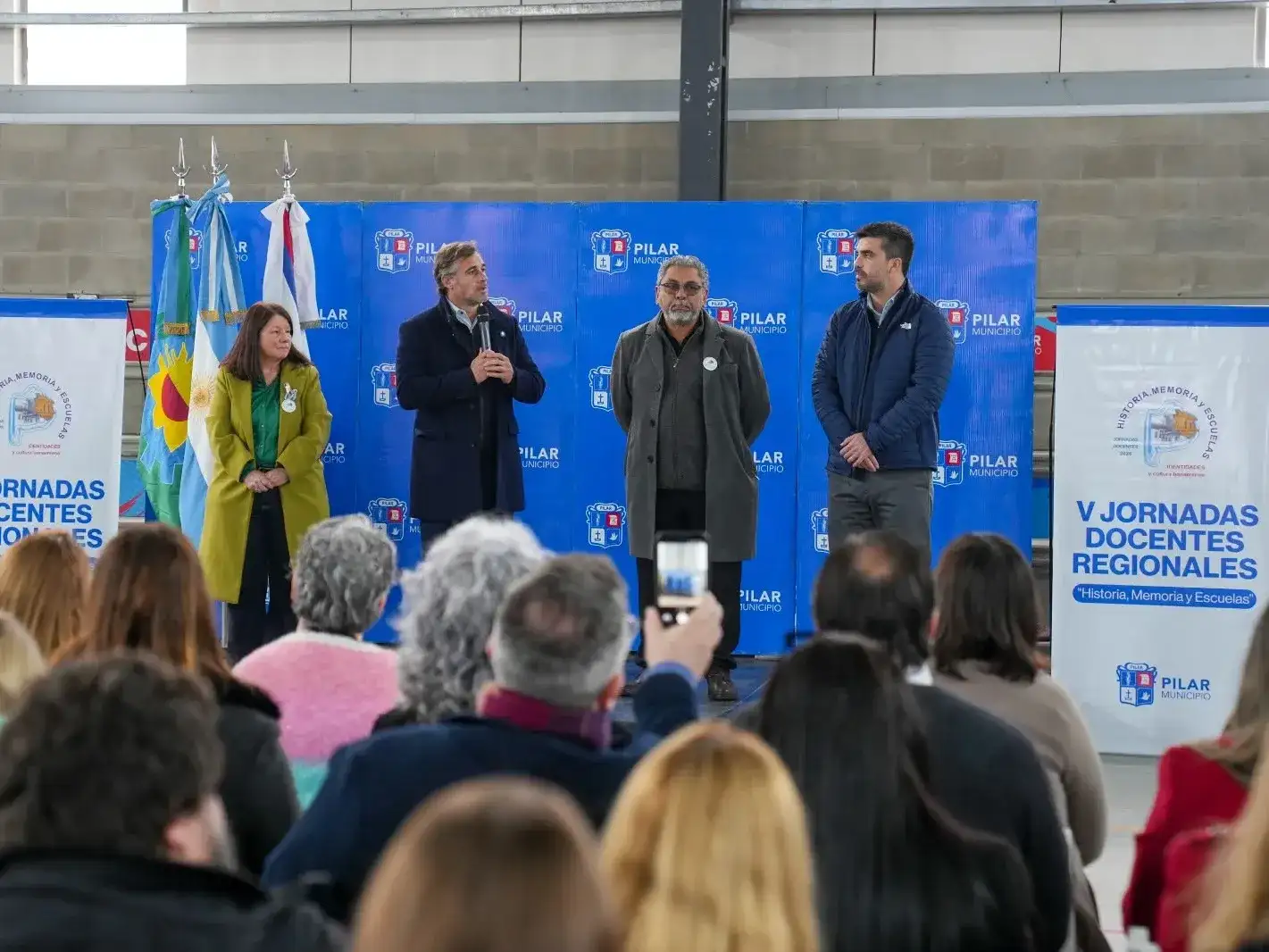 Docentes y autoridades debatieron sobre educación en Pilar