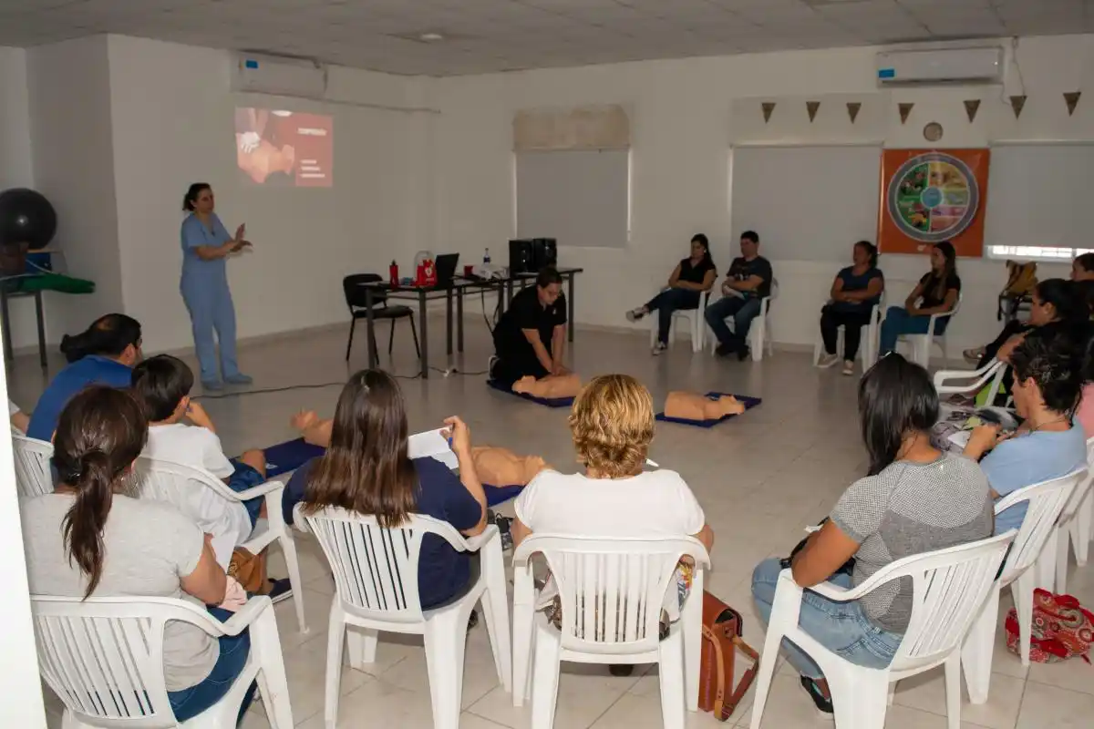 Actividades por el Mes de la Reanimación Cardio Pulmonar