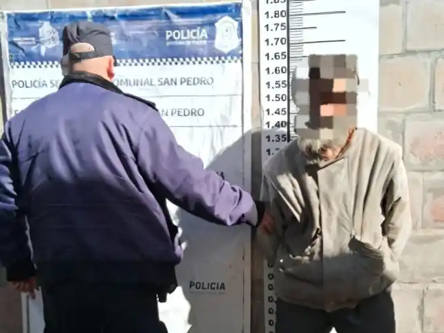 El sujeto fue trasladado a la Comisaría local.