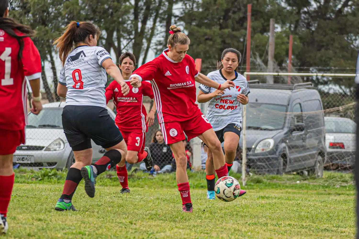 Fútbol Femenino: Huracán goleó y se acerca al título del año