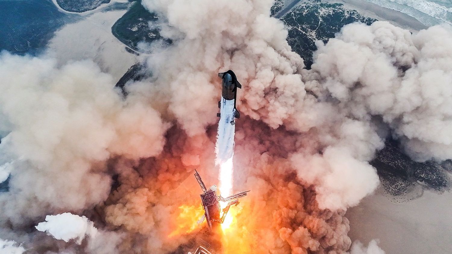 La nave espacial Starship logró completar la misión.