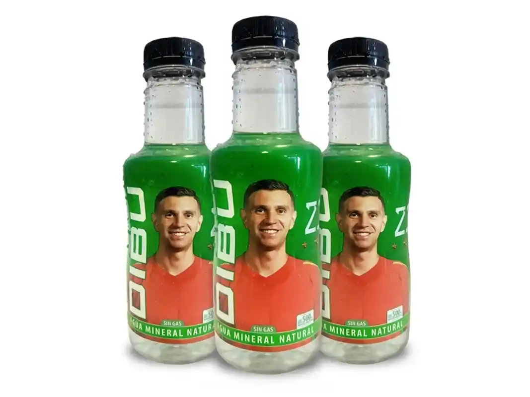 El "Agua del Dibu" Martínez adquirió una planta de agua mineral en Entre Ríos para ampliar su producción