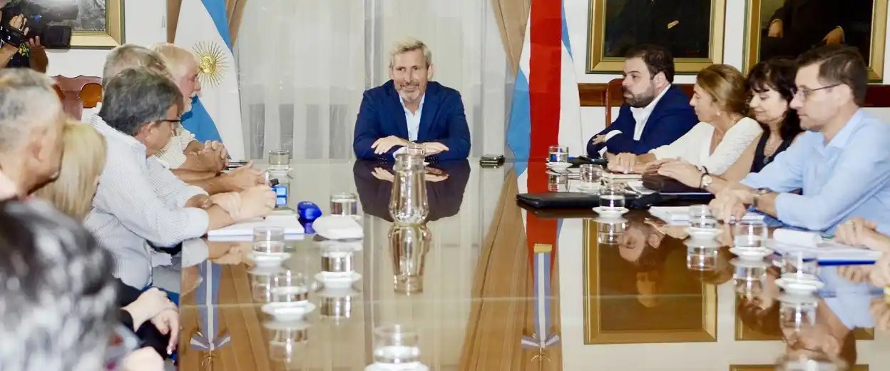 El gobierno detalló a los gremios  la situación económica de la provincia