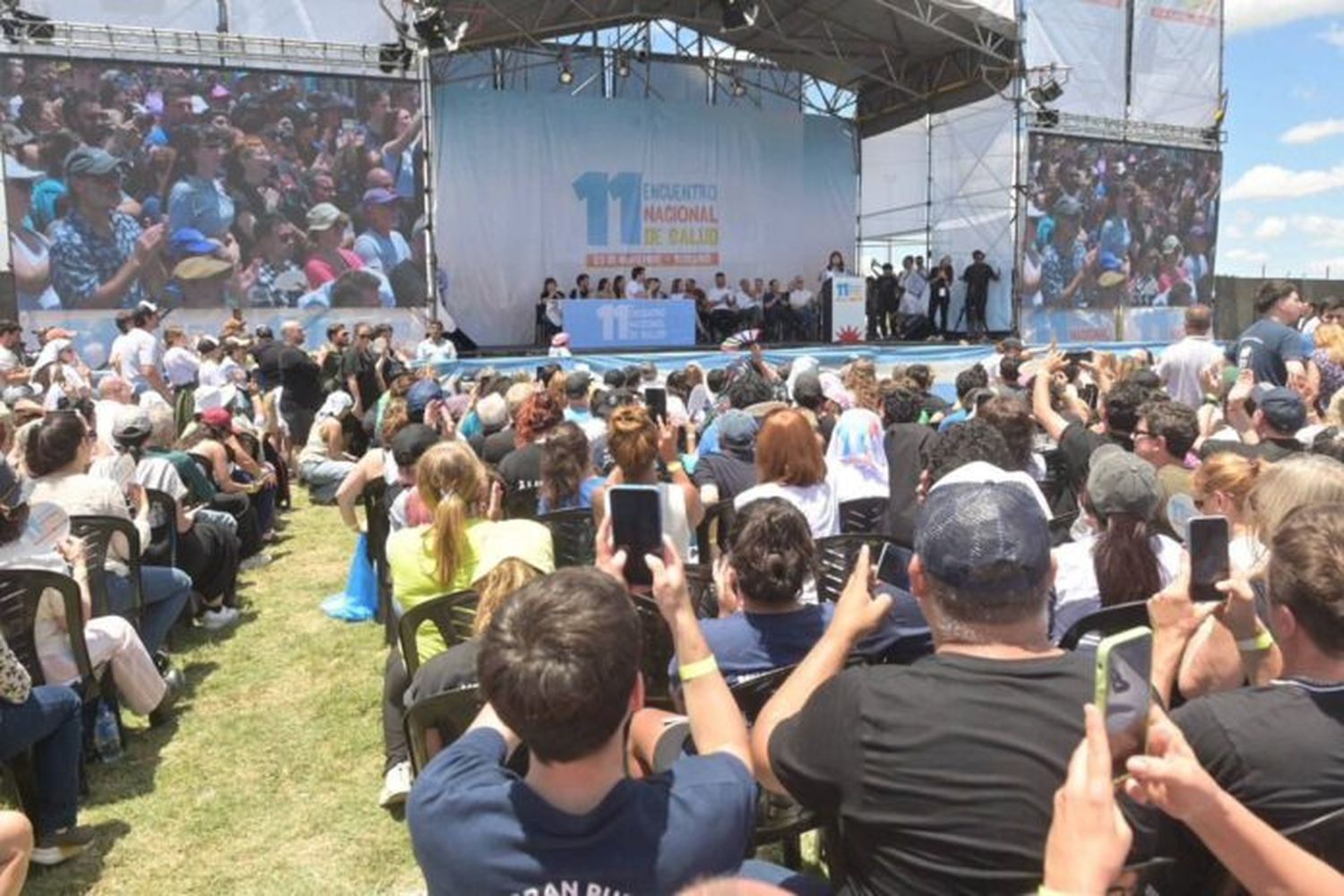 Cristina defendió el sistema de salud pública e hizo mención a la respuesta superior a la privada que, dijo, dio durante la pandemia.